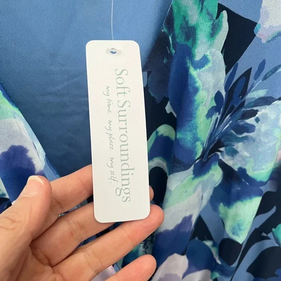 Floral Blue Sleeveless Dress soft Surroundings - new with tags - Picture 3 of 6